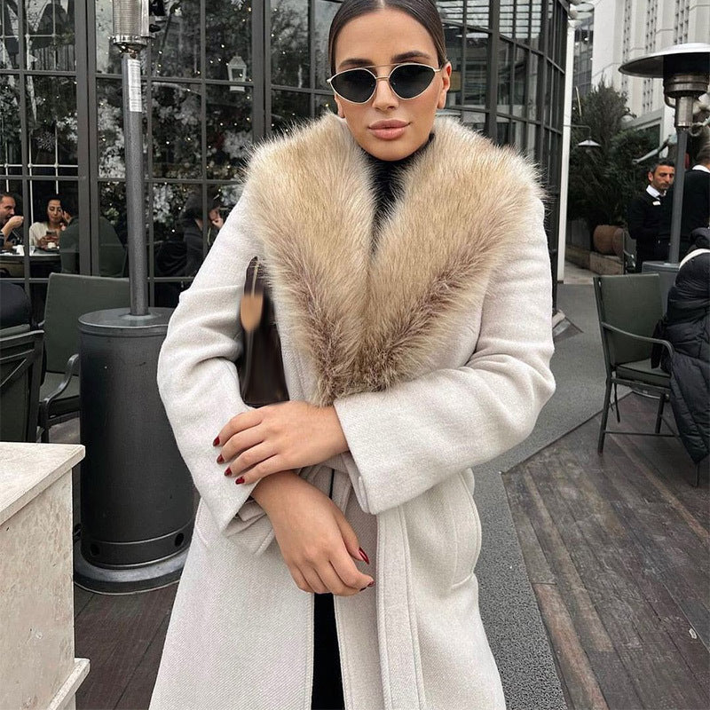 Elegant Women's Fur Collar Wool Coat