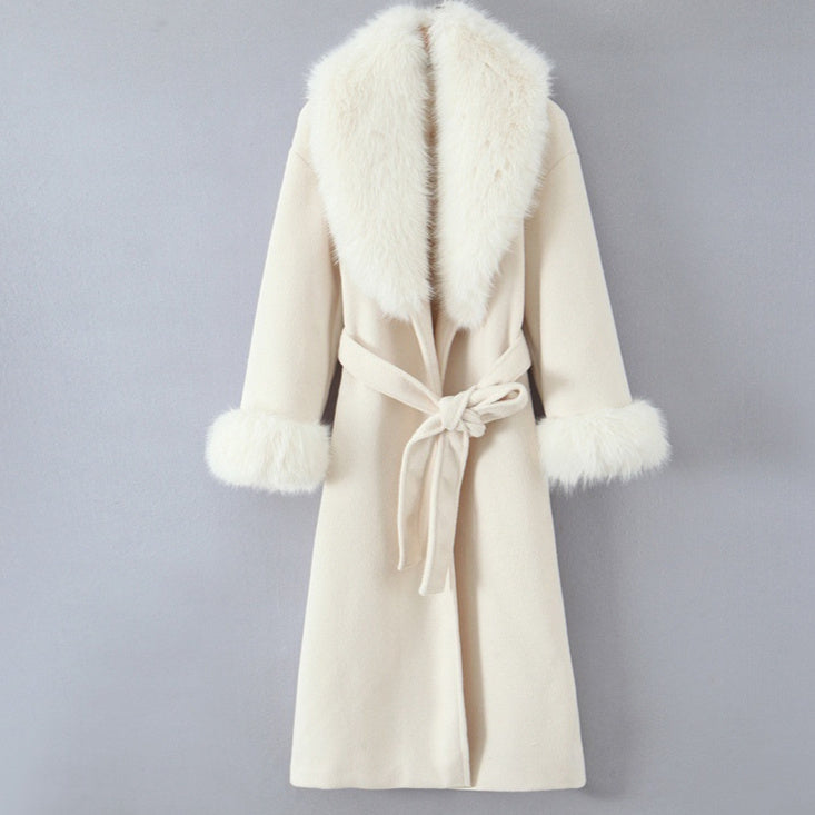 Elegant Belted White Long Coat with Fur Collar