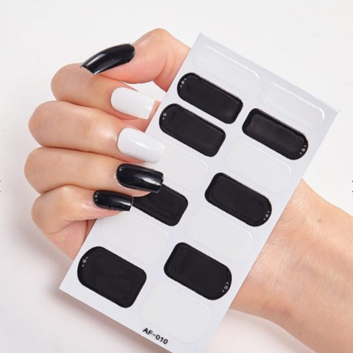 Adhesive Nail Polish Wraps with Glue