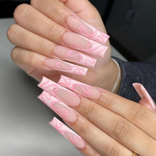 Cute Heart and Stripe Pattern Fake Nails