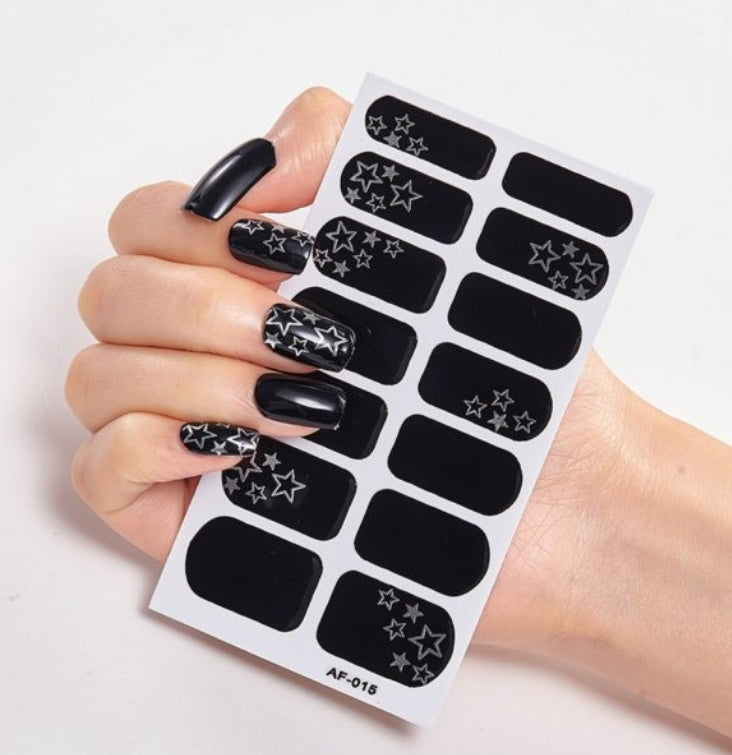 Adhesive Nail Polish Wraps with Glue