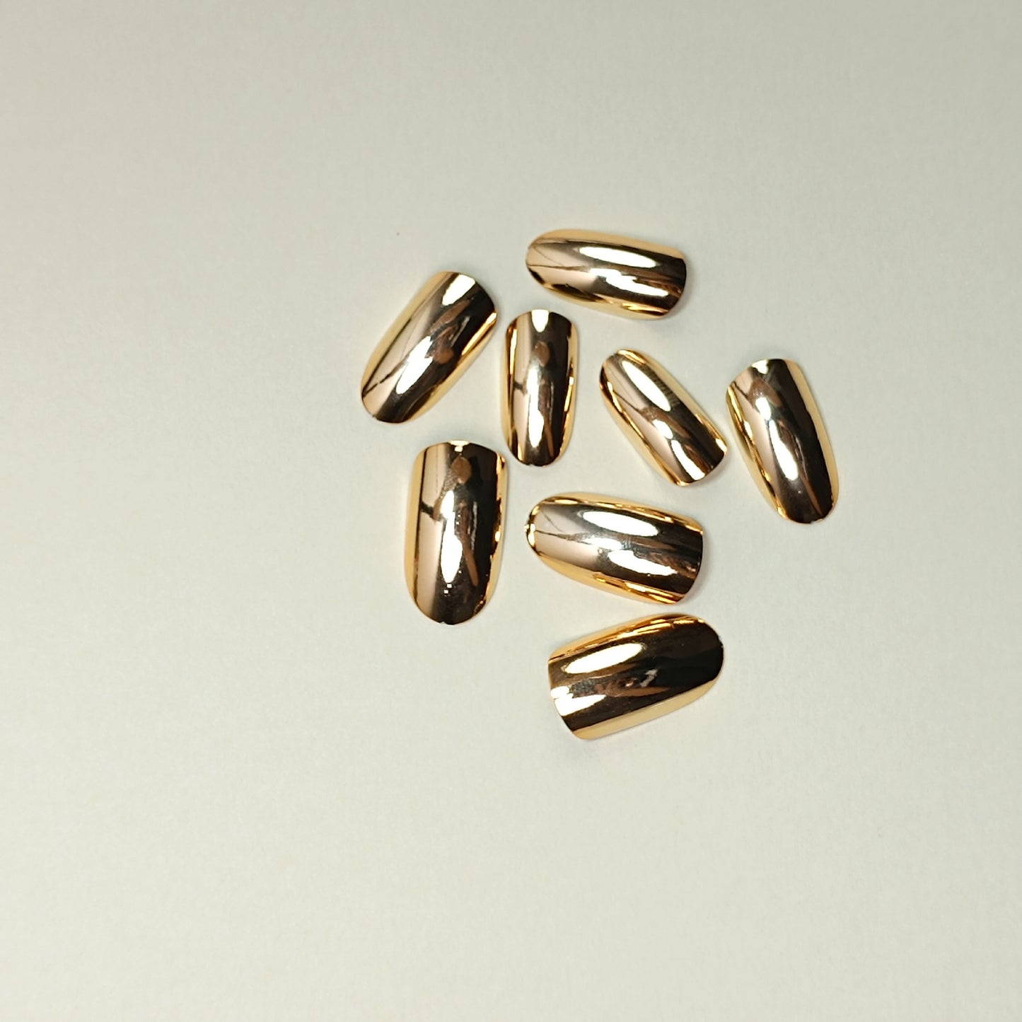 Wearable Gold Plated Full Cover Fake Nails